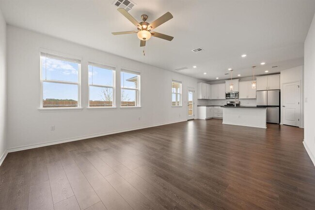 Building Photo - 2902 Tavern Dr