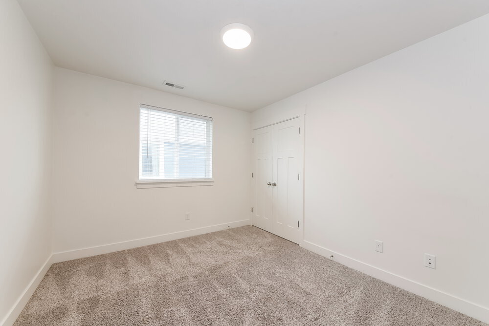 Building Photo - 4907 Breezy Patch Rd