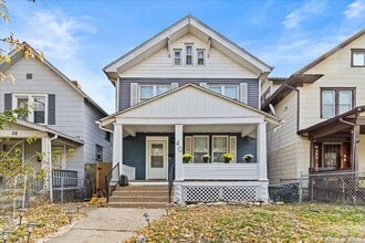 Building Photo - 40 S Richardson Ave