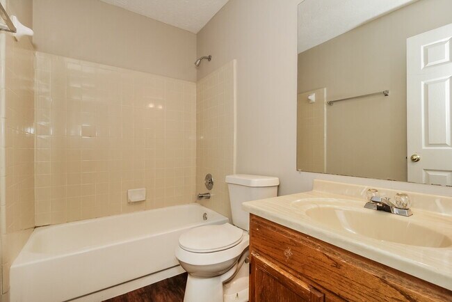 Building Photo - 435 Standing Rock Dr