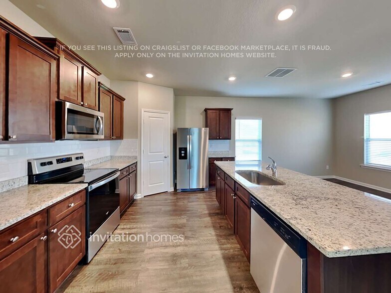 Building Photo - 112 Foley Dr