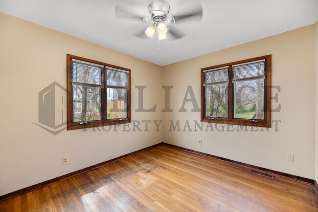 Building Photo - 4853 S Madison Ave