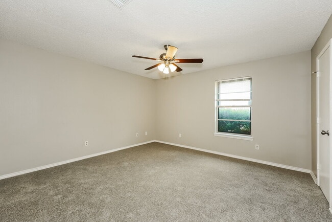 Building Photo - 1239 Sheree Ln