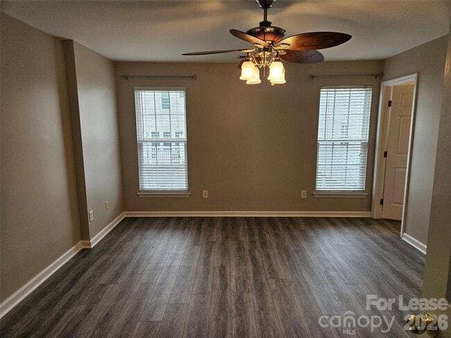 Building Photo - 10427 Alexander Martin Ave