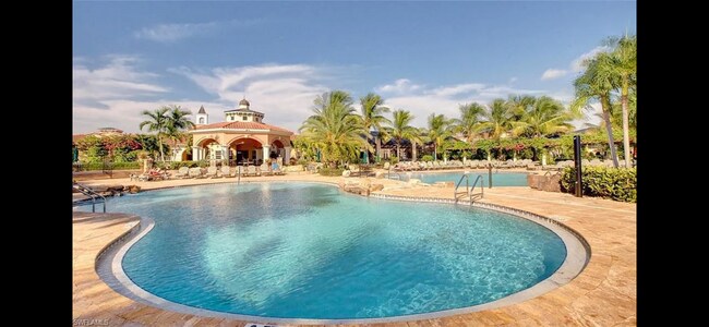 Building Photo - 8701 Piazza Del Lago Cir