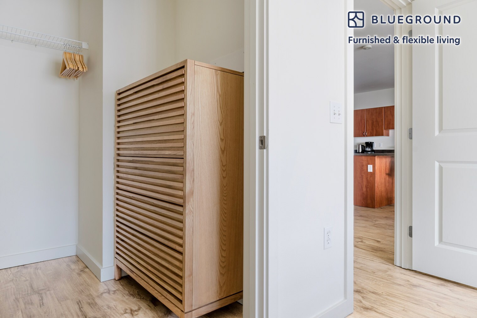 Building Photo - 362 Bellevue Way NE