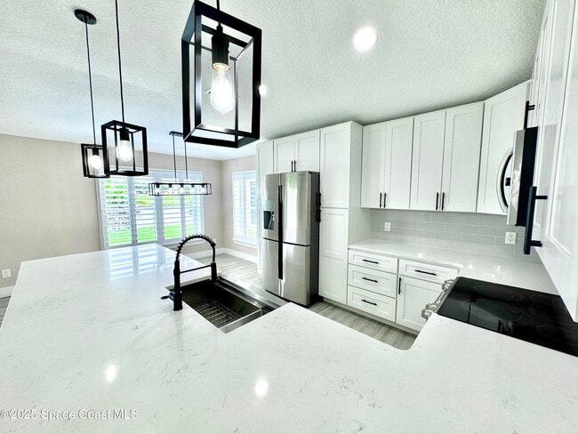 Building Photo - 210 Wickham Lakes Dr