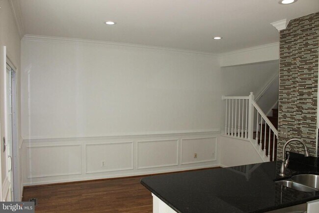 Building Photo - 2927 Mainstone Dr