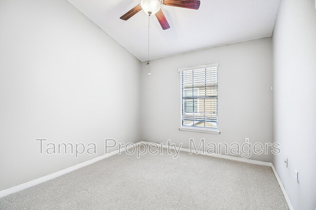 Building Photo - 5704 Kingletsound