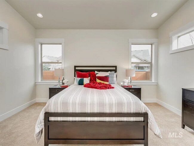 Building Photo - 6631 S Kirra Way