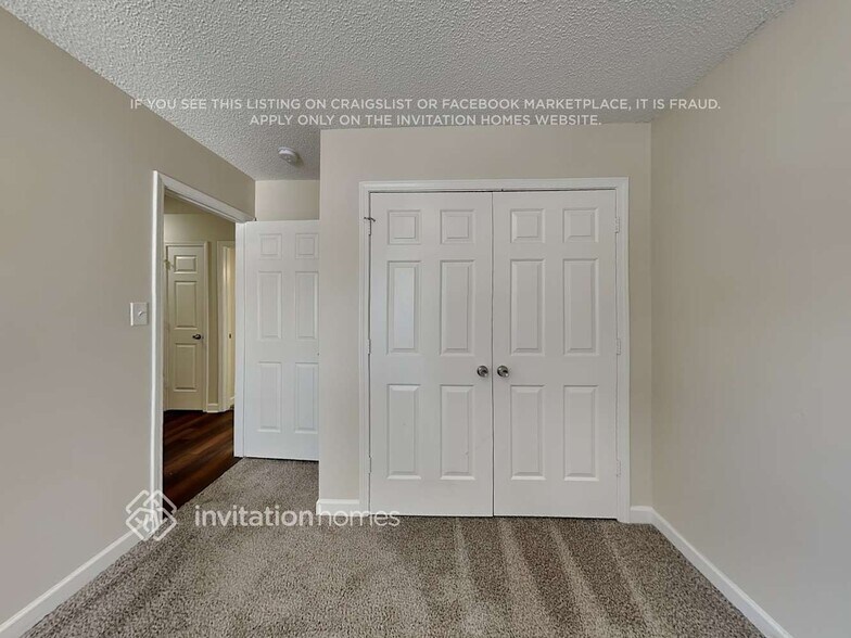 Building Photo - 2108 Genesis Dr