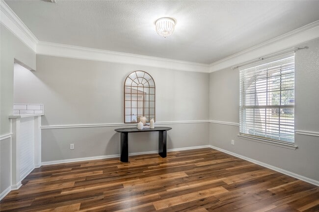 Building Photo - 17603 Fall River Pass Ct