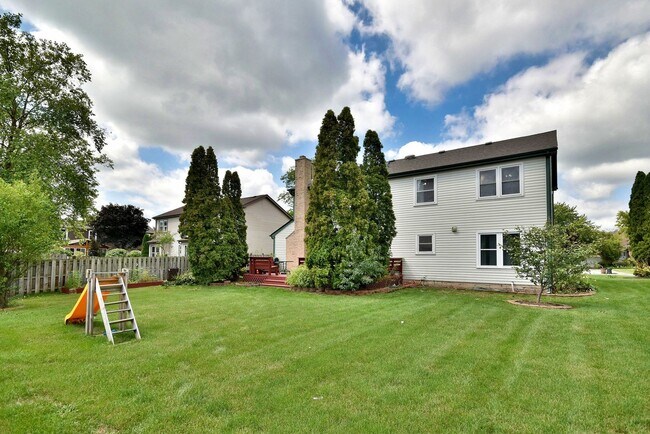Building Photo - 1557 Scottdale Cir