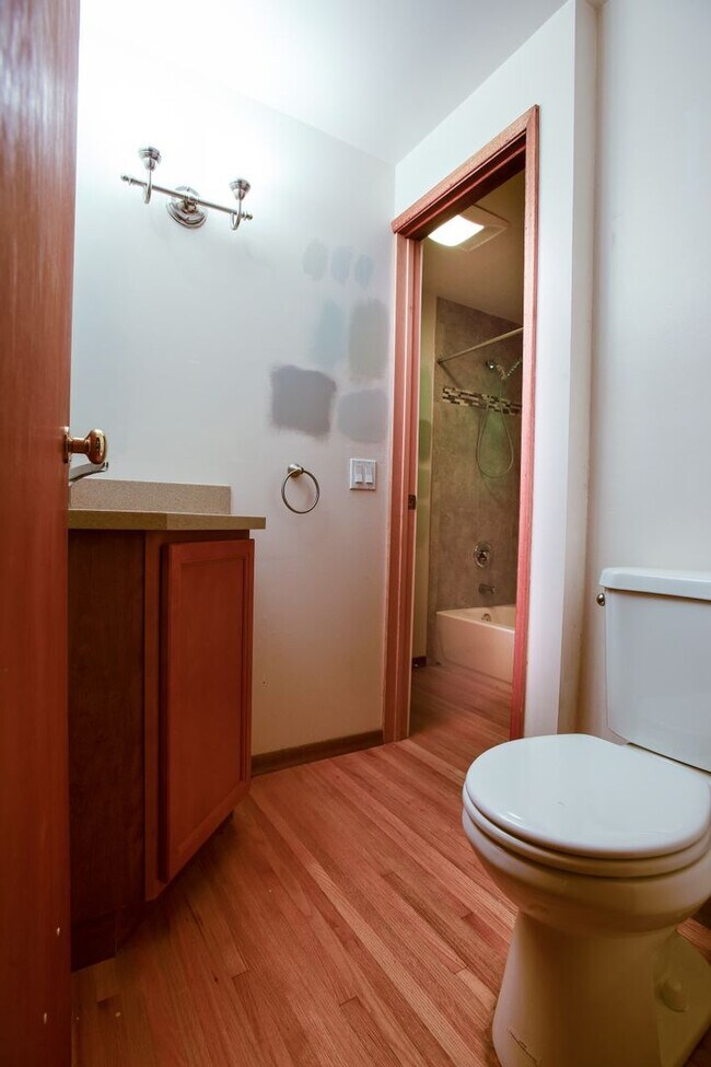 Building Photo - 6550 25th Ave NW