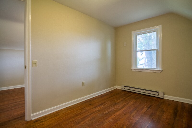 Building Photo - 37849 2nd St