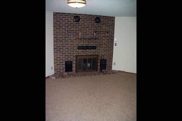 Building Photo - West Manhattan 2 Bedroom, 2 Bath Duplex with over 1,300 Square Feet!