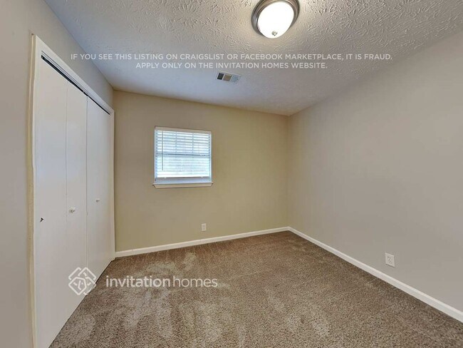 Building Photo - 1589 Mary Lou Ln SE