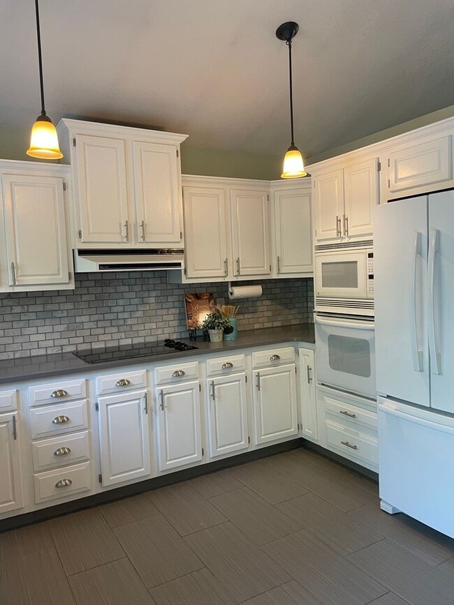 Building Photo - Gorgeous Detached Home in Arlington Meadows