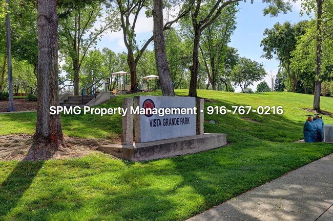 Building Photo - Beautiful 4BR/3BA Home in Rocklin 3-Car Garage & Low-Maintenance Backyard