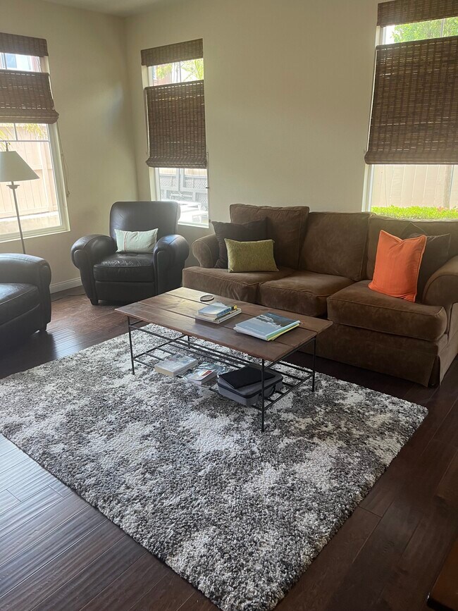 Building Photo - 1580 Chert Dr