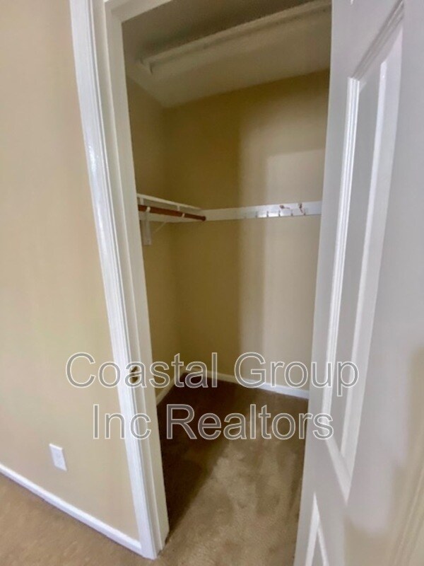 Building Photo - 3540 Sir Wilfred Pl