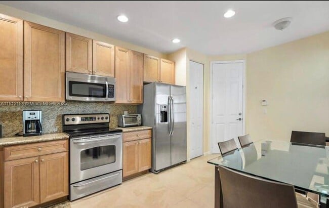 Building Photo - 16129 Poppy Seed Cir