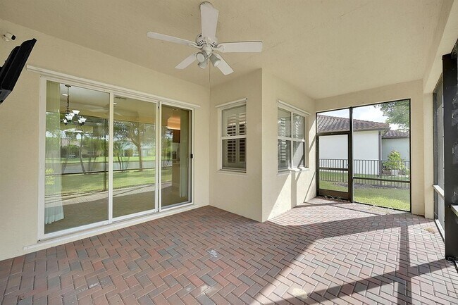 Building Photo - 2525 Vicara Court