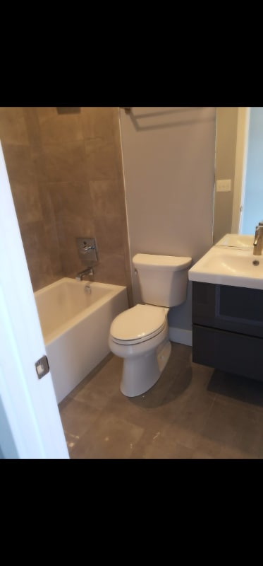 Building Photo - 01 Trinidad Ave NE