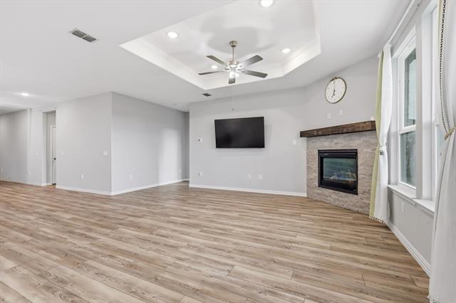 Building Photo - 817 Adelyn St
