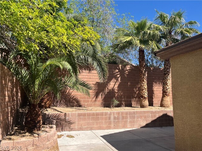 Building Photo - 10922 Moonbeam Glow Ln