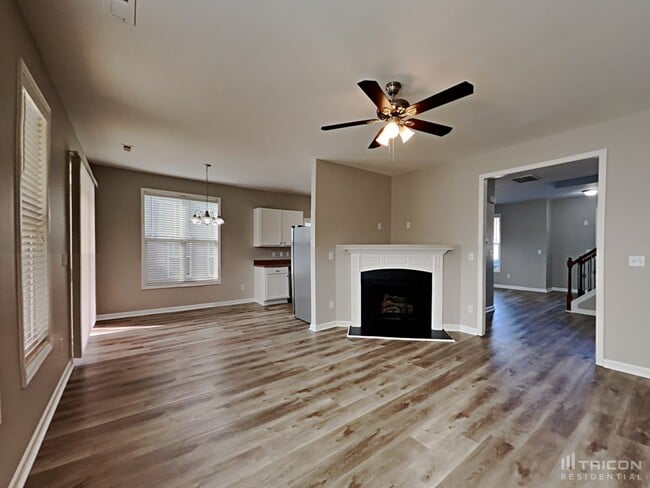Building Photo - 645 McCarthy Dr