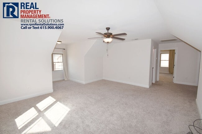 Building Photo - All brick 4 bedroom home plus Bonus room! Garage and covered patio!