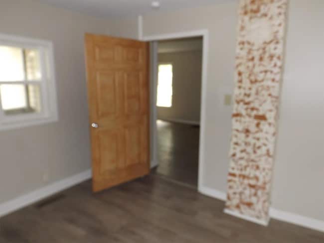 Building Photo - 40 N Marion St