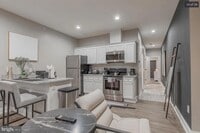 Building Photo - 3221 Noble St