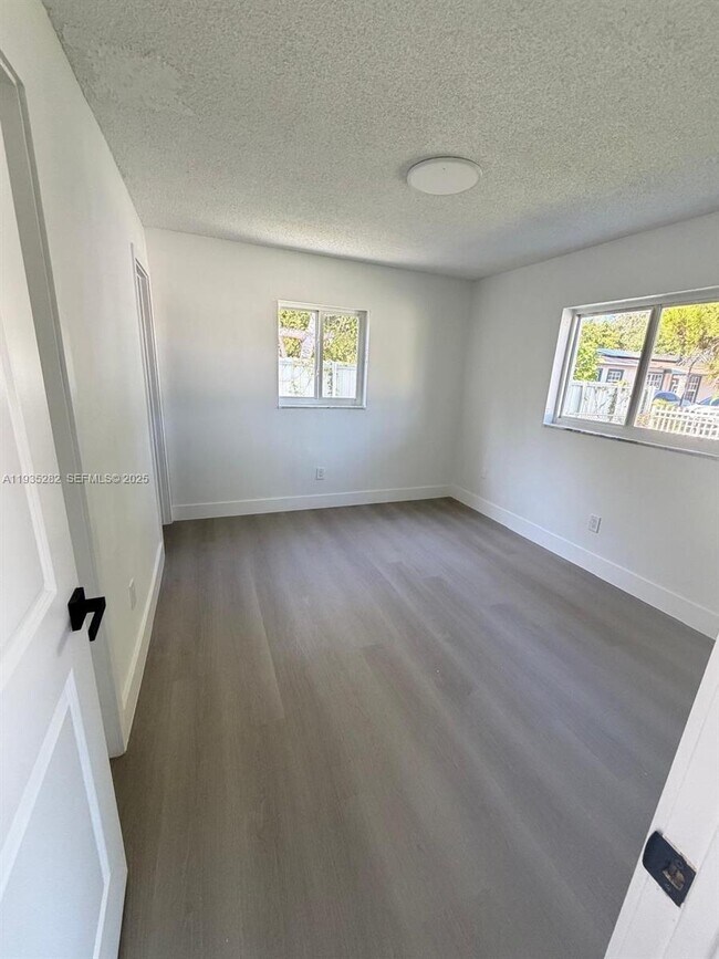 Building Photo - 3860 NW 208th St