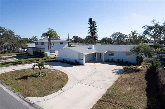 Building Photo - 1897 Dolphin Blvd S