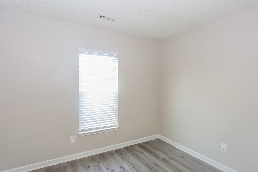Building Photo - 5821 Briggs Dr