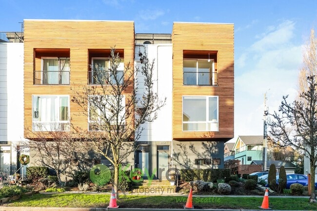 Building Photo - Ballard Area Home with Rooftop Deck, AC, and Parking