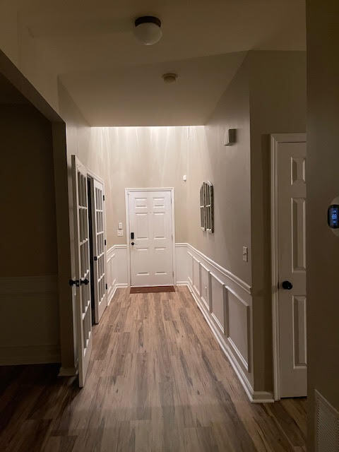 Building Photo - Welcome to this stunning 4-bedroom, 3-bath...