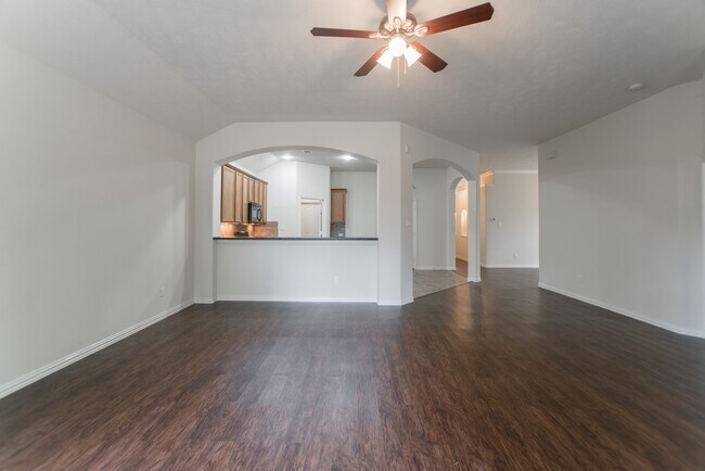 Building Photo - 25531 Forest Springs Lake