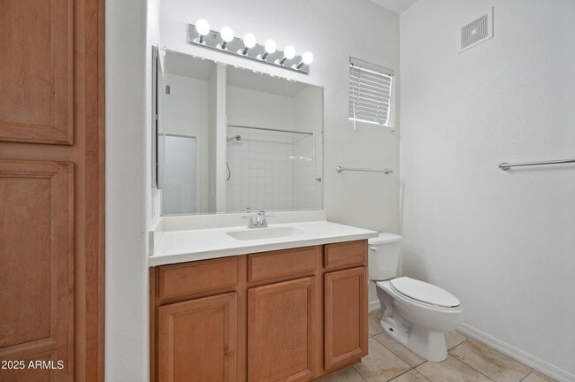 Building Photo - 7027 N Scottsdale Rd