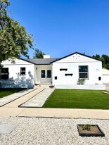 Front - 10134 Memory Park Ave