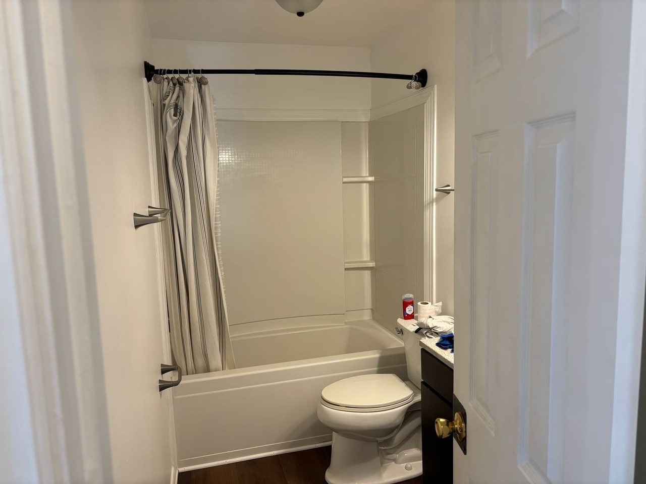 Building Photo - 1600 Fawn Vista Dr N