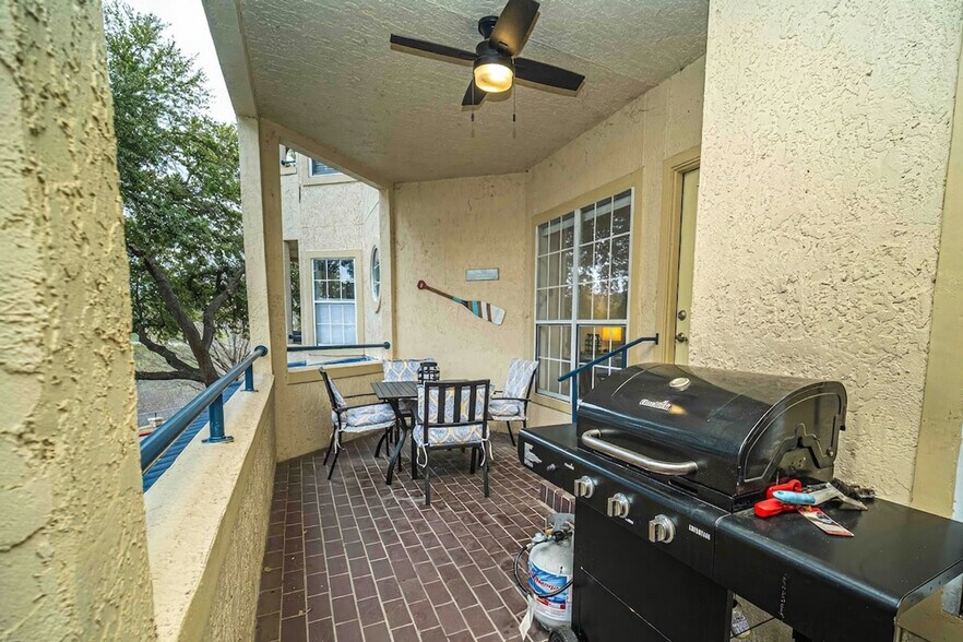 Building Photo - 3308 Parliament Cove