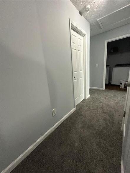 Building Photo - 2805 Vining Ridge Terrace