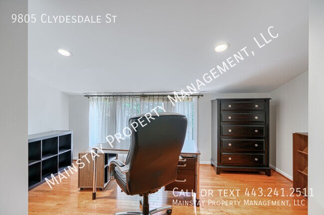 Building Photo - 9805 Clydesdale St