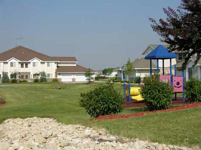 Building Photo - Meadow Blossom Apartments