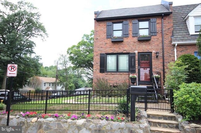 Building Photo - 2100 N Brandywine St