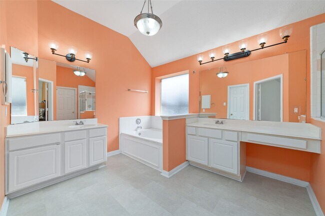 Building Photo - 7919 Quail Meadow Dr