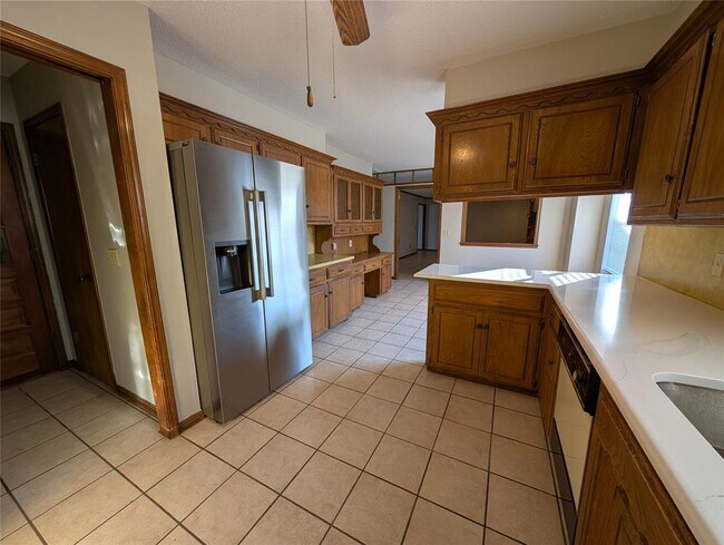 Building Photo - 6308 NW 84th St